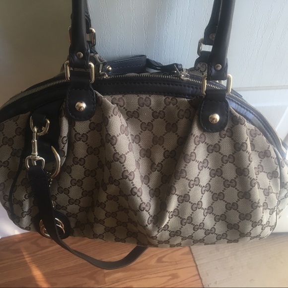 Authentic Gucci Handbag used - Picture 6 of 7